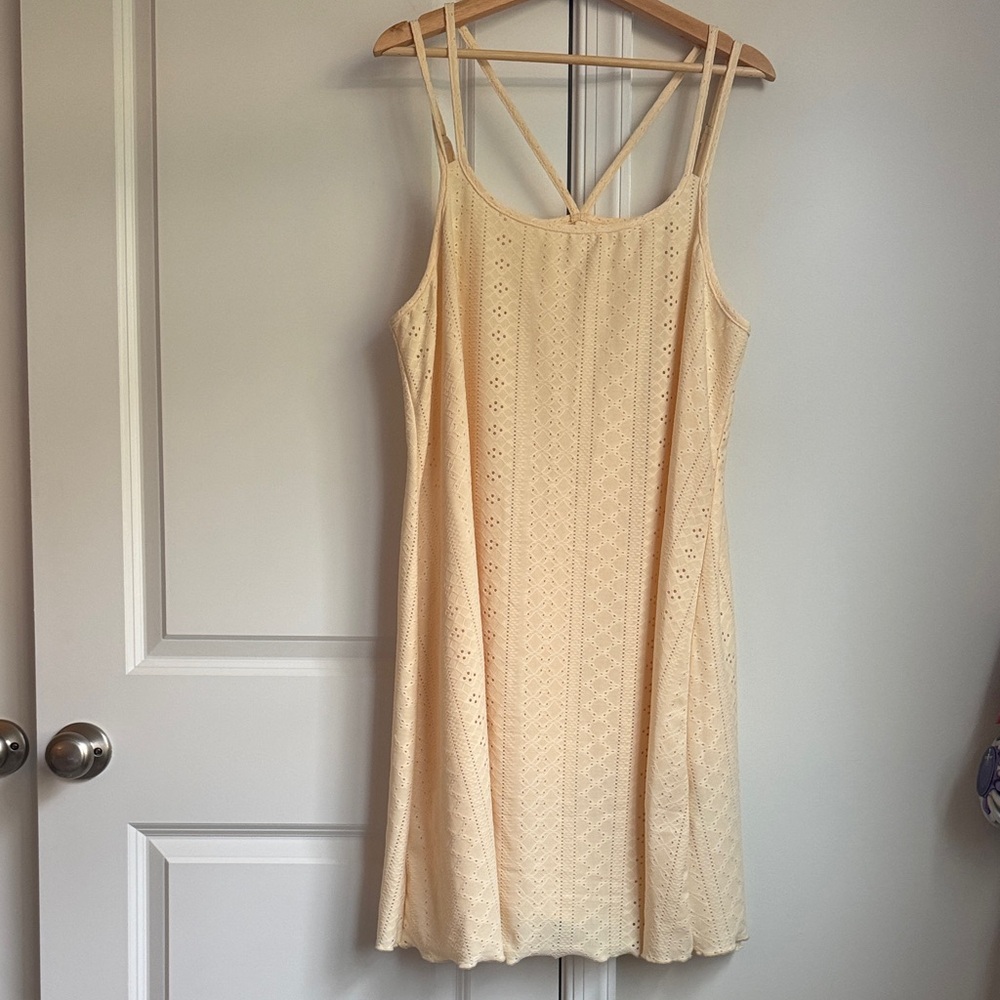 SHEIN Cream Sleeveless Dress